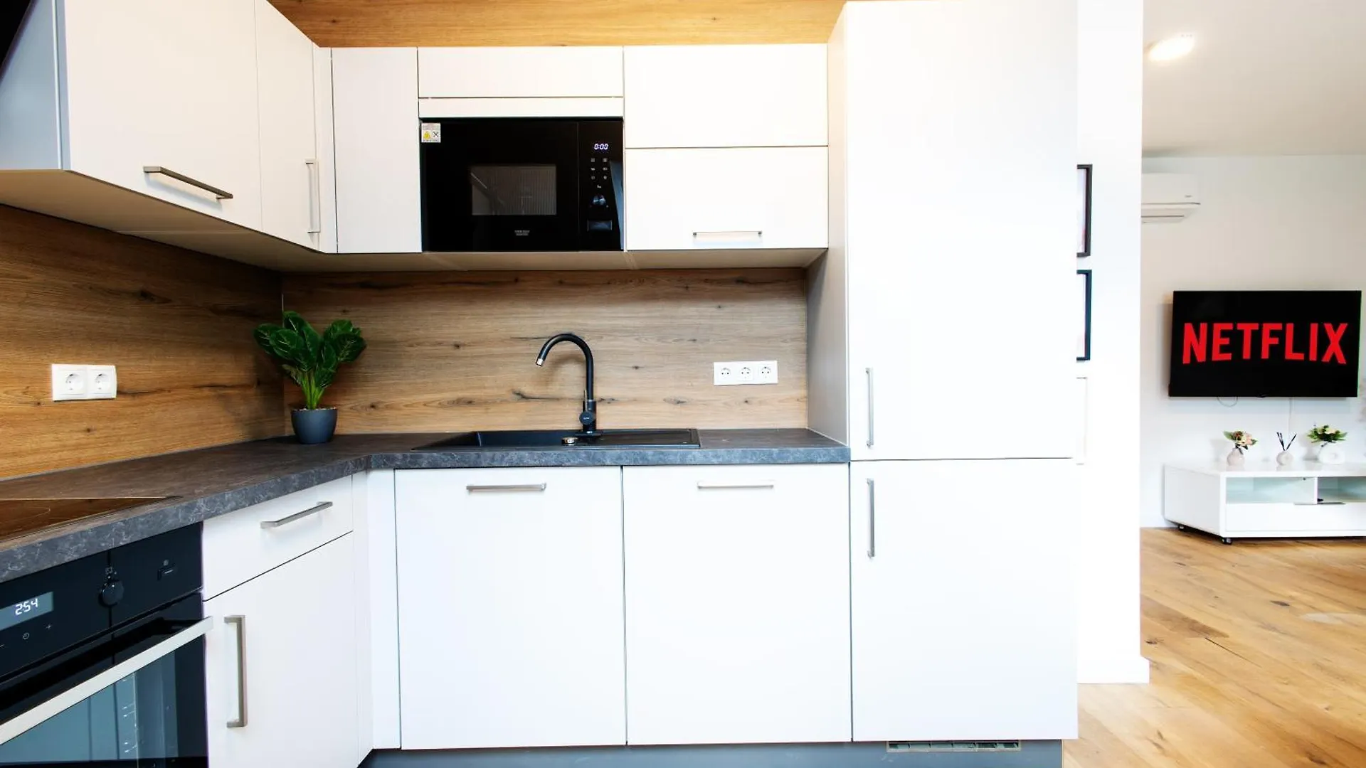 Noble Residences Vienna Apartment